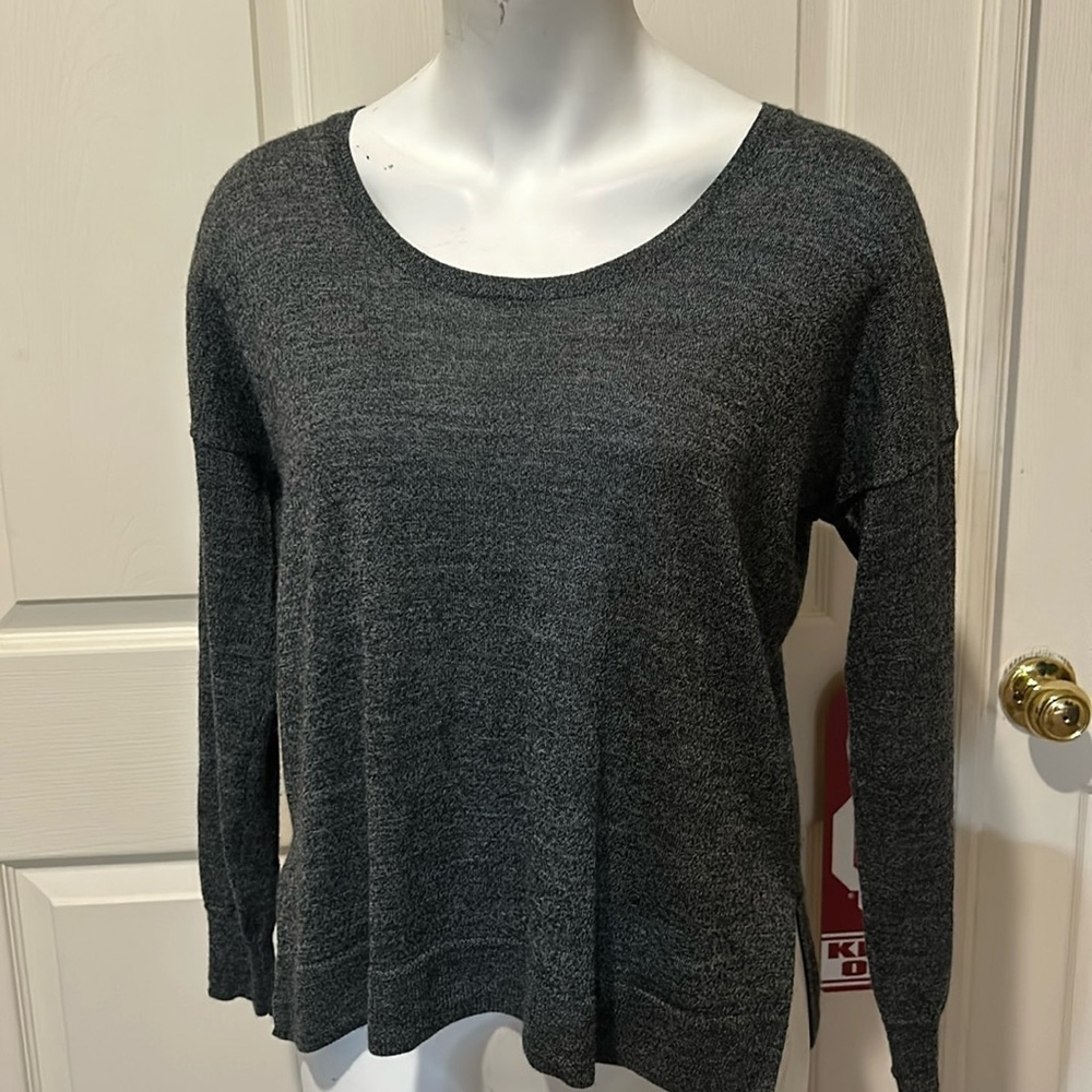 Madewell Wool Blend Light weight sweater. Small